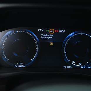 Volvo XC40 2.0 T4 Momentum FWD