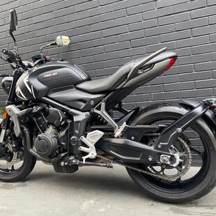 Triumph Trident 660 660