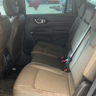 Jeep COMMANDER 2.0 HURRICANE 4 TURBO GASOLINA OVERLAND AT9