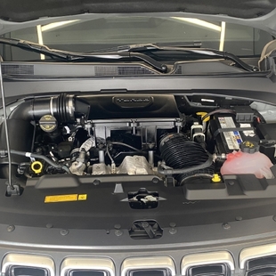 Jeep COMMANDER 2.0 HURRICANE 4 TURBO GASOLINA OVERLAND AT9