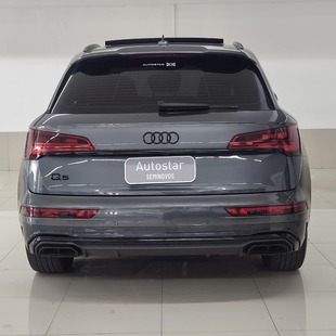 Audi Q5 Performance Black TFSIe