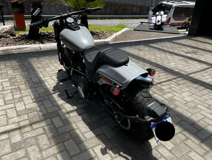 galeria FAT BOB FXFBS