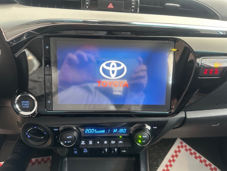 galeria Hilux Cabine Dupla