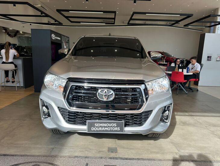 galeria HILUX