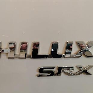 Toyota HILUX 2.8 D-4D TURBO DIESEL CD SRX 4X4 AUTOMÁTICO