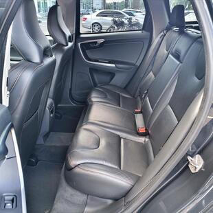 Volvo XC60 2.0 T5 MOMENTUM GASOLINA 4P AUTOMÁTICO