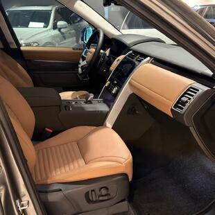 Land Rover Discovery D350 3.0 MHEV Metropolitan