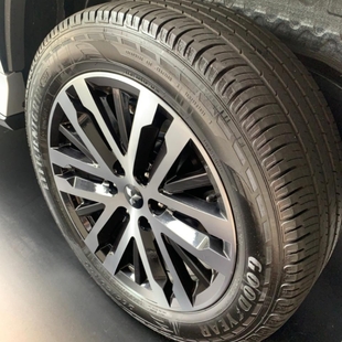 Mitsubishi PAJERO SPORT 2.4 16V MIVEC TURBO DIESEL LEGEND AWD AUTOMÁTICO