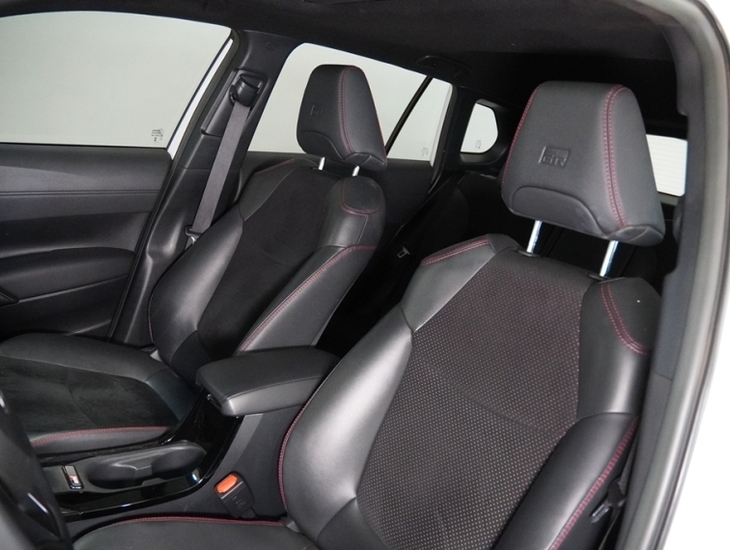 galeria COROLLA CROSS