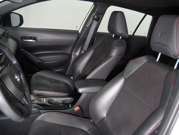 galeria COROLLA CROSS