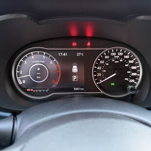 Nissan VERSA 1.6 16V FLEX ADVANCE XTRONIC