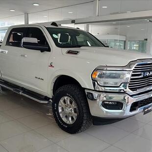 Ram 3500 6.7 I6 TURBO DIESEL LARAMIE CD 4X4 AUTOMÁTICO