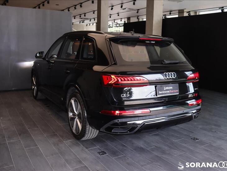 galeria Q7