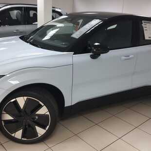 Volvo EX30 Ultra