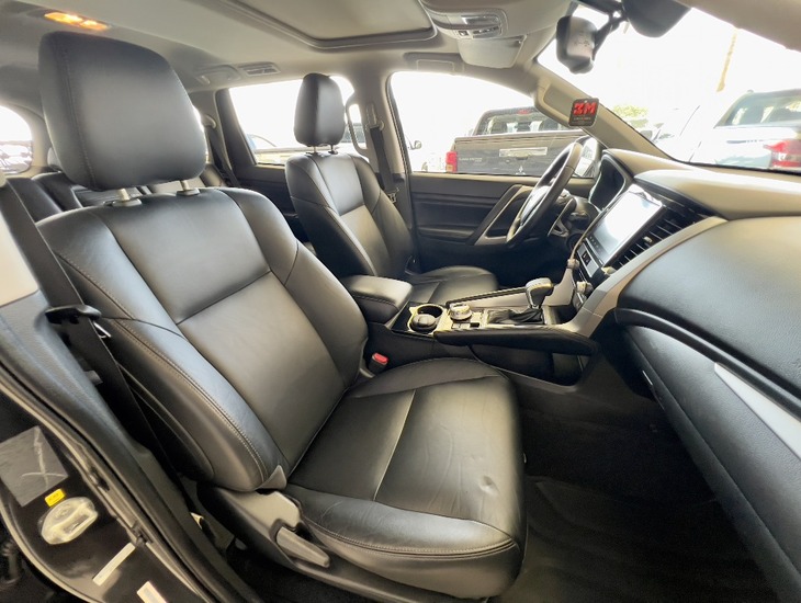 galeria PAJERO SPORT