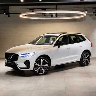Volvo XC60 Recharge Ultimate Dark 2.0