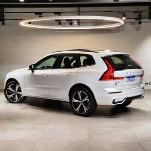 Volvo XC60 Recharge Ultimate Dark 2.0