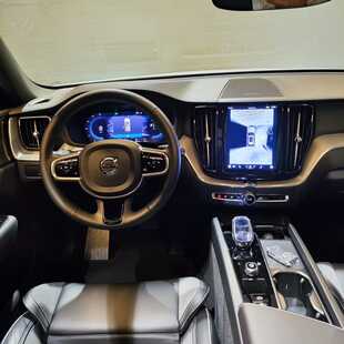 Volvo XC60 Recharge Ultimate Dark 2.0