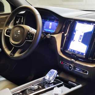 Volvo XC60 Recharge Ultimate Dark 2.0