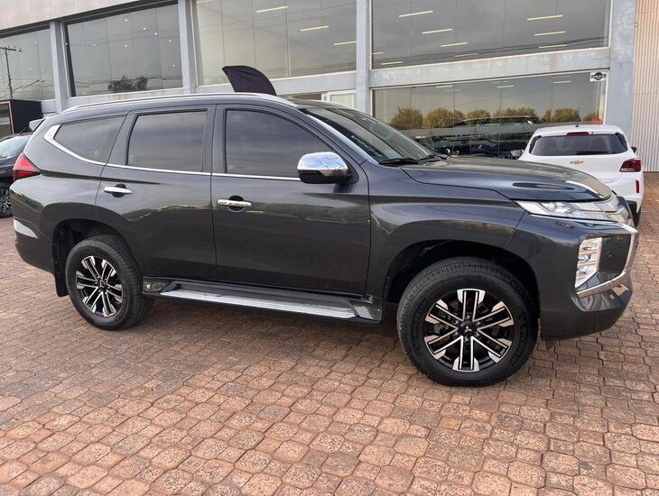 galeria PAJERO SPORT HPE 2.4 4X4