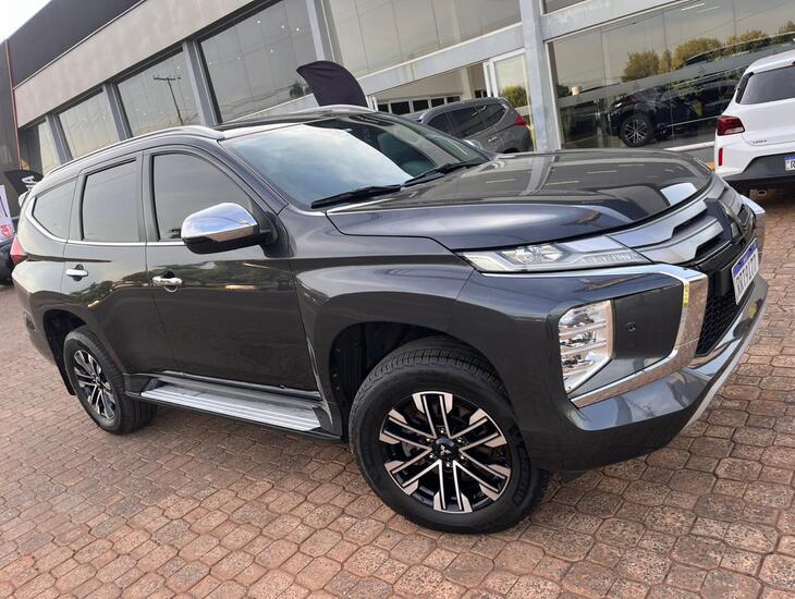 galeria PAJERO SPORT HPE 2.4 4X4