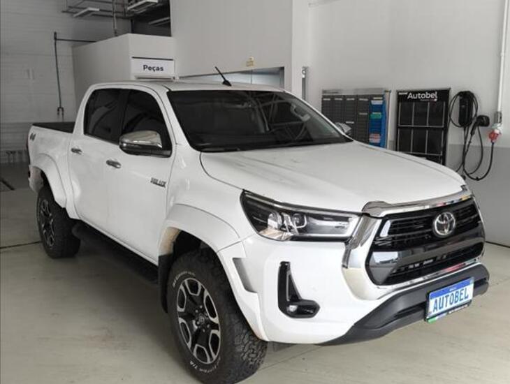 galeria HILUX