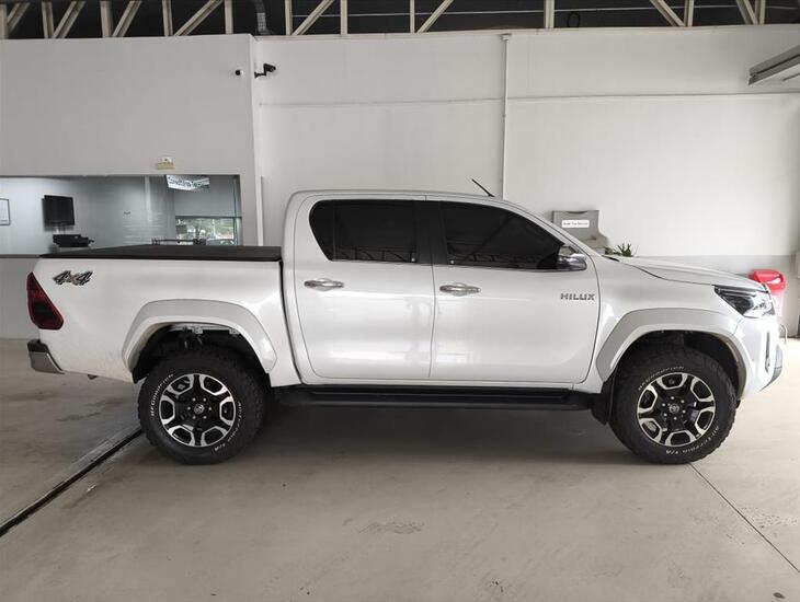 galeria HILUX
