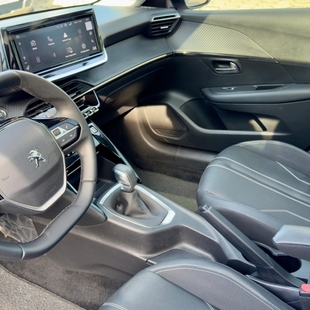 Peugeot 208 1.6 16V FLEX GRIFFE AT6