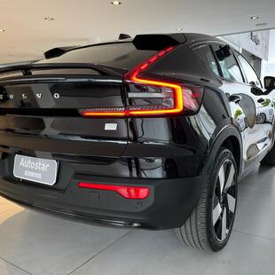 Volvo C40 Recharge (Elétrico)