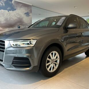 Audi Q3 1.4 TFSI Attraction S Tronic (Flex)
