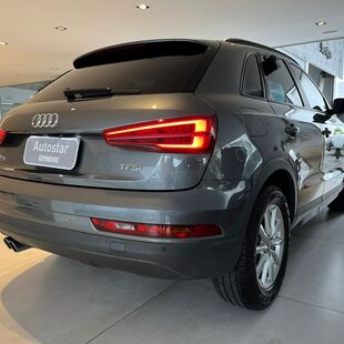 Audi Q3 1.4 TFSI Attraction S Tronic (Flex)