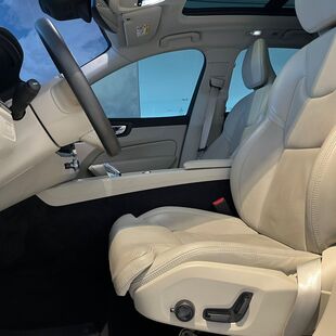 Volvo XC60 Recharge Ultimate 2.0