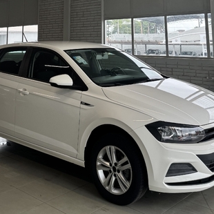 Volkswagen POLO 1.6 MSI TOTAL FLEX MANUAL
