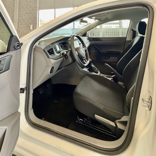 Volkswagen POLO 1.6 MSI TOTAL FLEX MANUAL