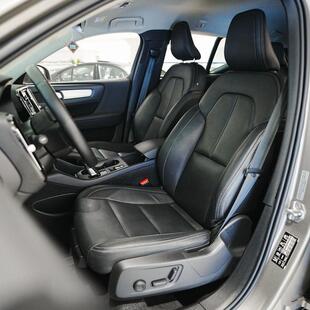 Volvo XC40 Momentum 1.5 T5 Hybrid AWD (Aut)