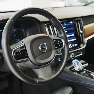 Volvo S90 2.0 T8 4WD Inscription Auto