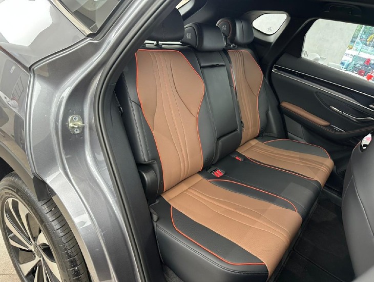 galeria SONG PLUS PREMIUM