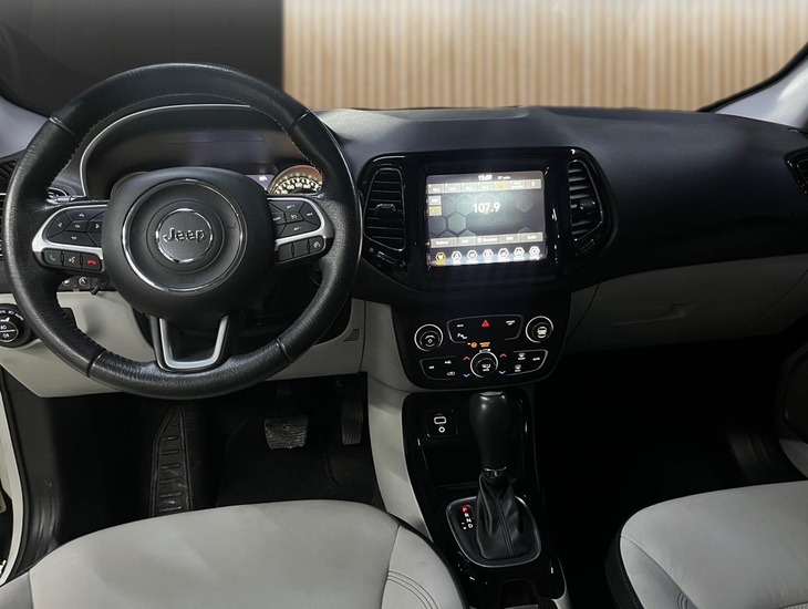 galeria COMPASS LIMITED 2.0 4x2 Flex 16V Aut.