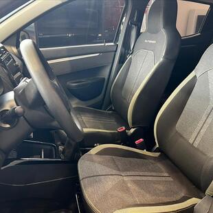 Renault KWID 1.0 12V SCE FLEX OUTSIDER MANUAL