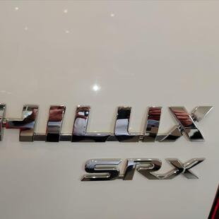 Toyota HILUX 2.8 D-4D TURBO DIESEL CD SRX 4X4 AUTOMÁTICO