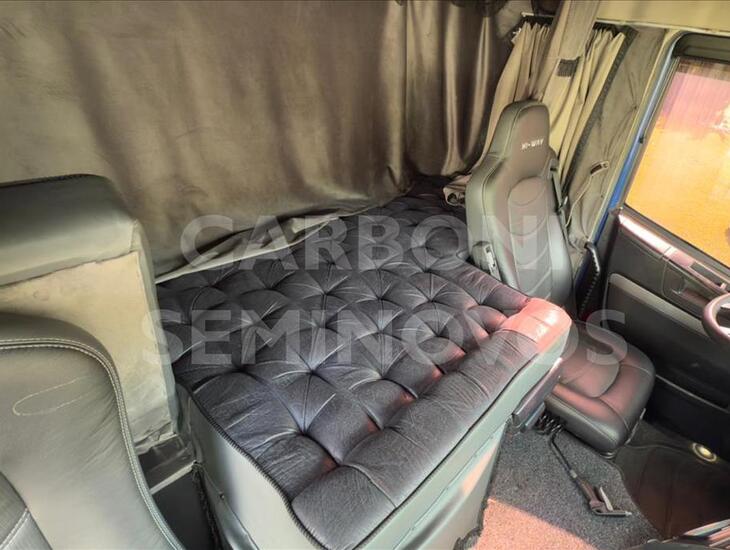 galeria STRALIS HI WAY