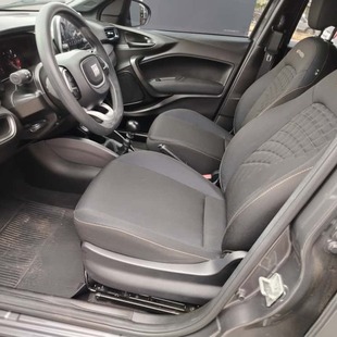 Fiat ARGO 1.3 FIREFLY FLEX TREKKING MANUAL