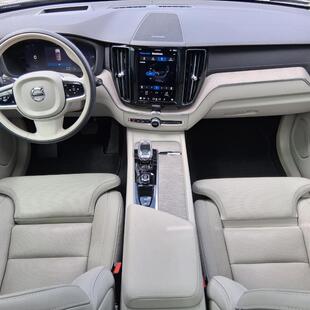 Volvo XC60 2.0 T8 RECHARGE ULTRA AWD GEARTRONIC
