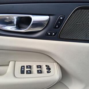 Volvo XC60 2.0 T8 RECHARGE ULTRA AWD GEARTRONIC