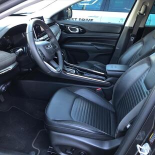 Jeep COMMANDER 1.3 T270 TURBO FLEX LIMITED AT6