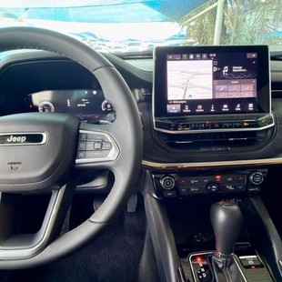 Jeep COMMANDER 1.3 T270 TURBO FLEX LIMITED AT6