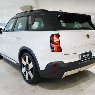 Mini Cooper Countryman SE ALL4 Top