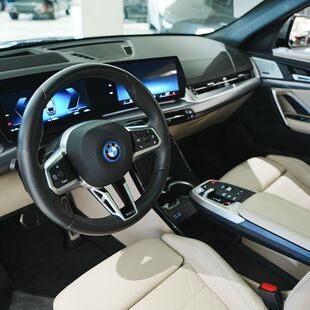 Bmw iX2 xDrive30i M Sport (Aut.) (Elétrico)