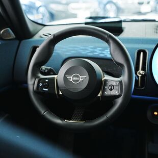 Mini Cooper Countryman SE ALL4 Top