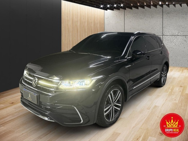 galeria TIGUAN Allspac R-Line 300 TSI 2.0
